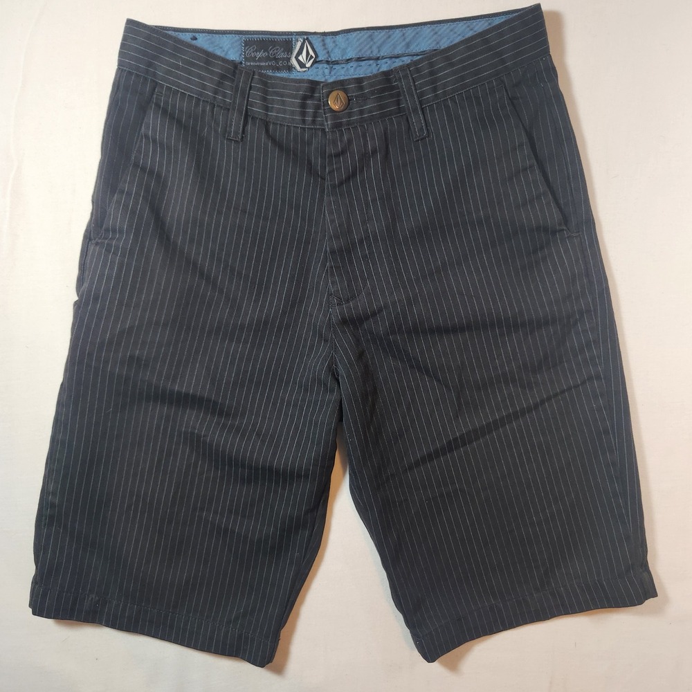 Volcom Corpo Class Boys‎ Black Pinstripe Chino Shorts Size 16 Skate Casual